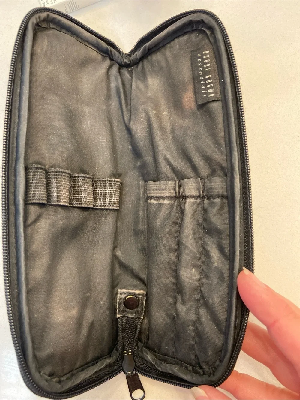 Bobbi Brown Essentials Black Travel Make Up Brush Case  Accessories